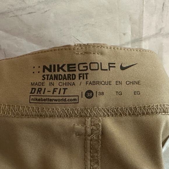 Nike Tan DriFit Men’s Golf Shorts, Size 38, Pre-owned - Picture 4 of 6